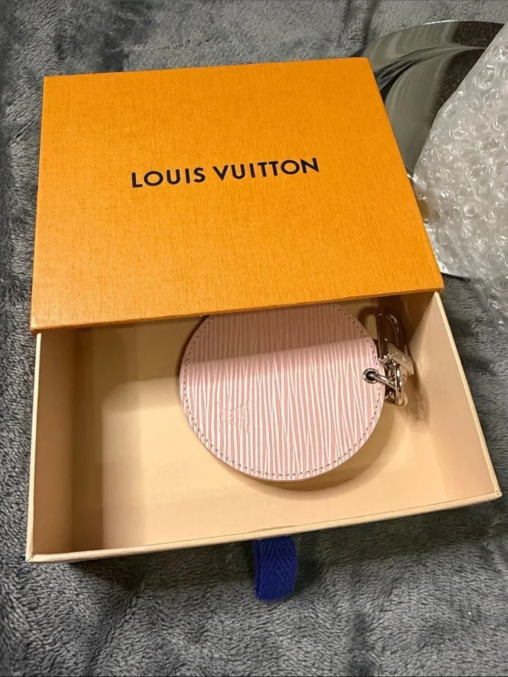 Louis Vuitton Light Pink Epi Leather Round Mirror Bag Charm/Key Holder